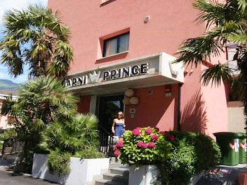 Hi Hotels Riva Del Garda Bagian luar foto